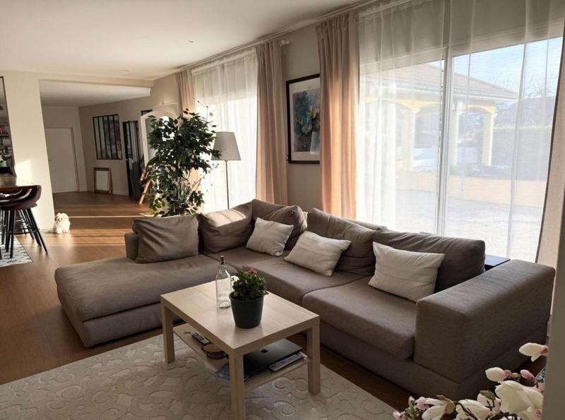 Maison - 189 m² - 7 pièces