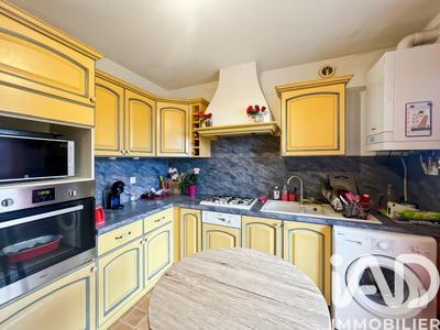 Appartement - 76 m² - 3 pièces