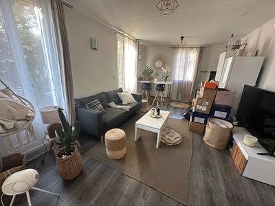 Immeuble - 230 m² - 9 pièces