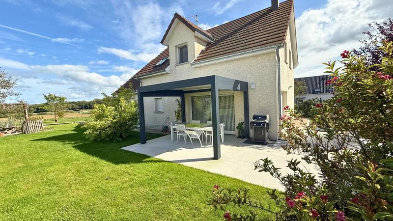 Maison - 137 m² - 5 pièces