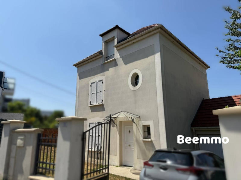 Maison - 107 m² - 5 pièces