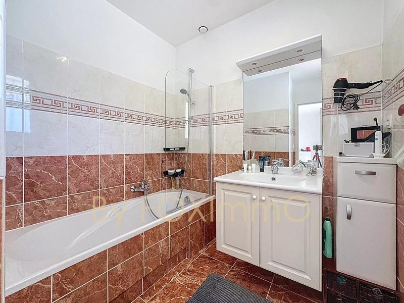 Villa - 93 m² - 4 pièces