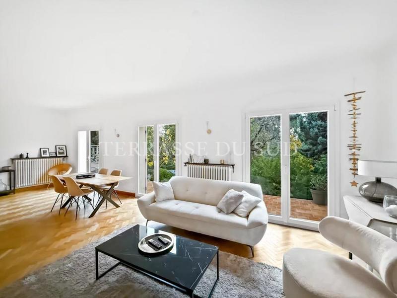 Maison - 162 m² - 7 pièces