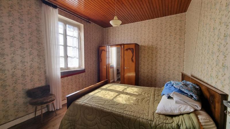 Maison en pierre - 122 m² - 4 pièces