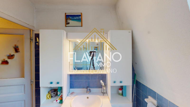 Appartement - 85 m² - 3 pièces