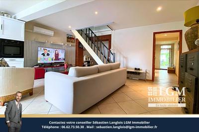 Maison de ville - 97 m² - 4 pièces