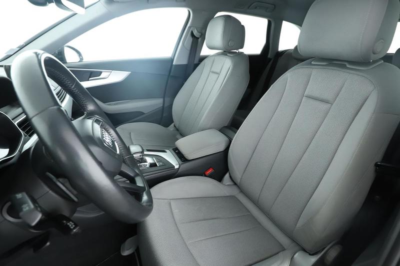 Audi A4 Avant 2.0 Tdi Ultra Business Line s tronic 150 ch