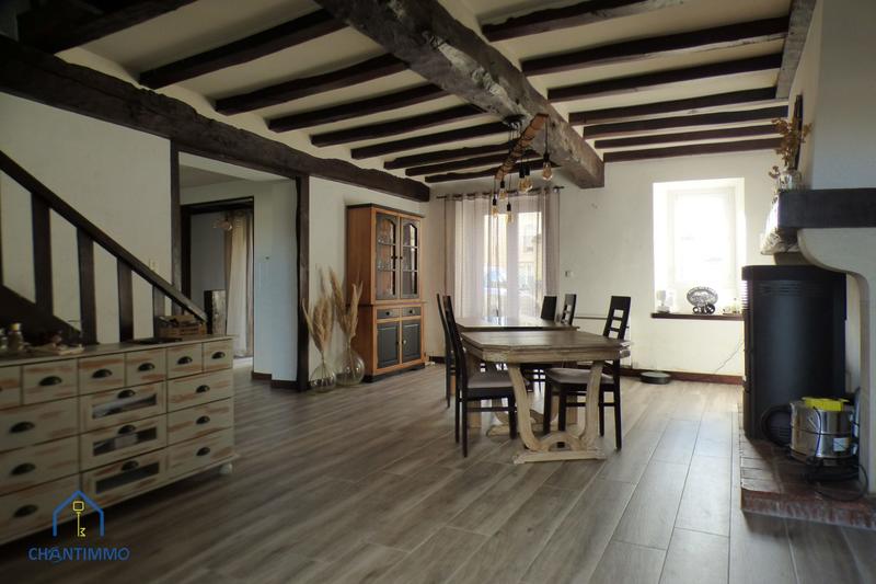 Maison ancienne - 205 m² - 8 pièces