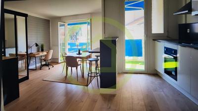 Appartement ancien - 42 m² - 2 pièces