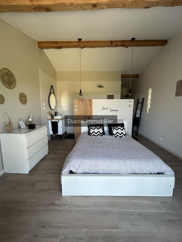 Maison - 180 m² - 5 pièces