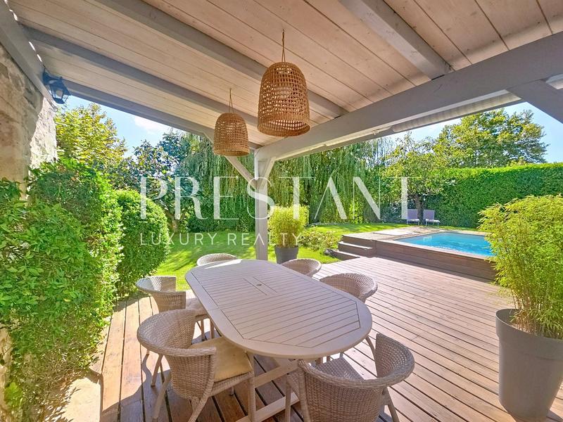 Maison - 152 m² - 5 pièces