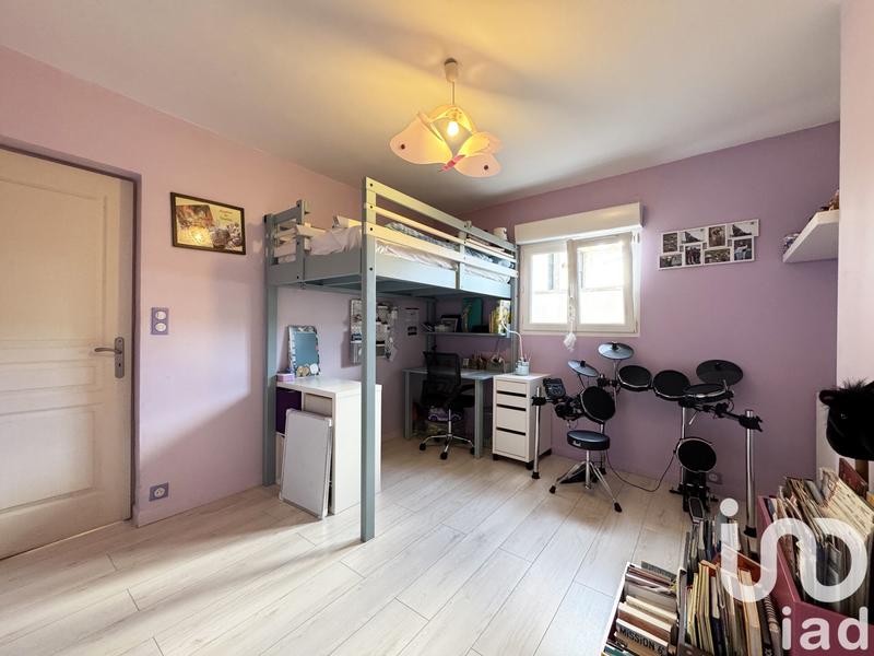 Maison - 93 m² - 4 pièces