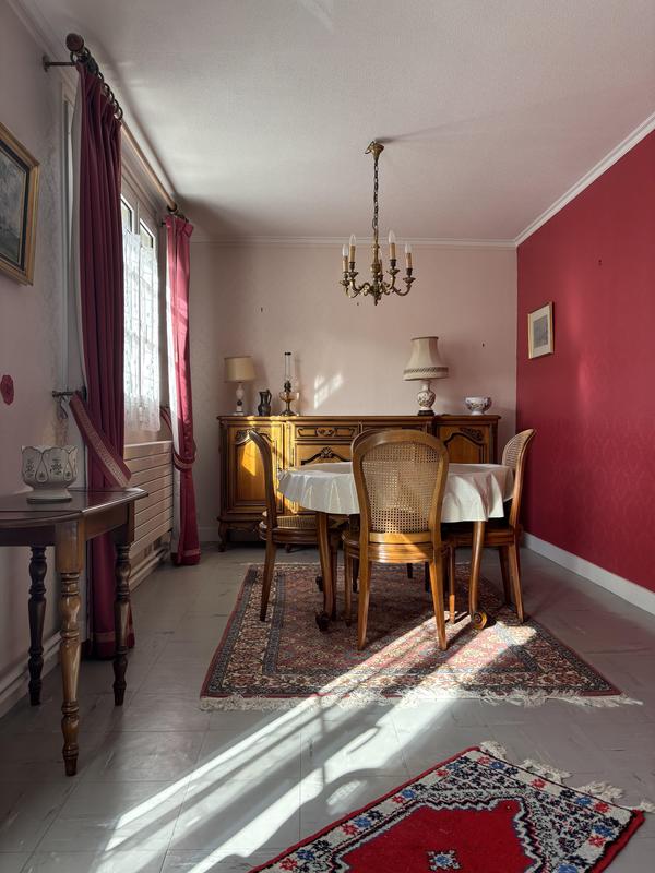 Appartement - 88 m² - 5 pièces