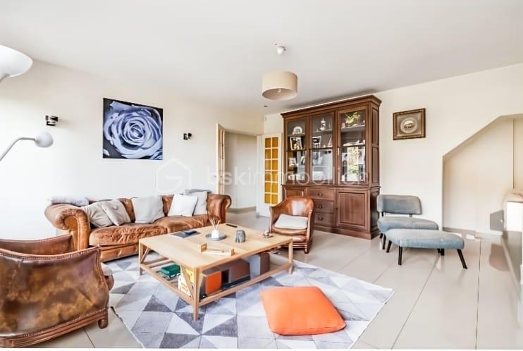 Maison ancienne - 200 m² - 8 pièces