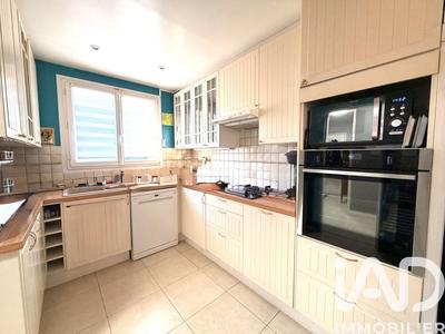 Maison - 120 m² - 6 pièces