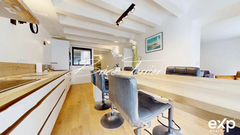 Appartement - 64 m² - 2 pièces