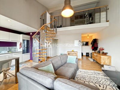 Appartement - 81 m² - 4 pièces