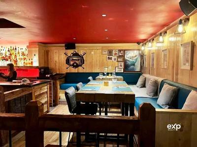 Fonds de commerce - Hôtellerie / Restauration - 216 m²