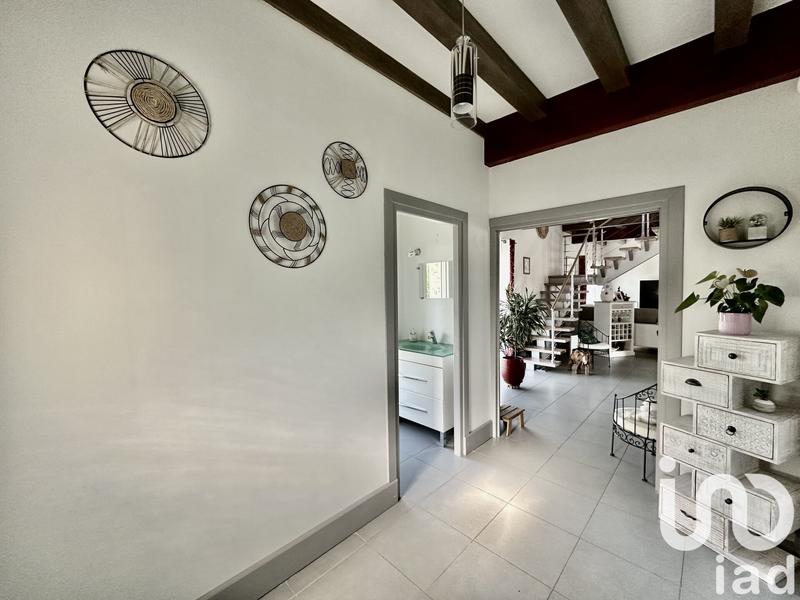 Maison - 180 m² - 10 pièces