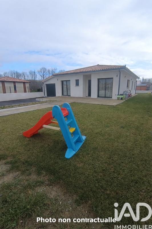 Maison - 95 m² - 4 pièces