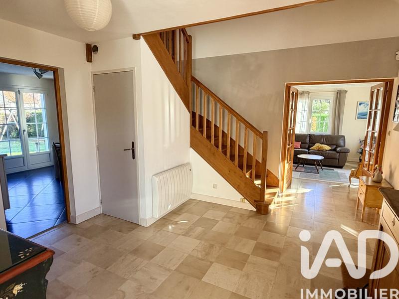 Maison - 171 m² - 8 pièces