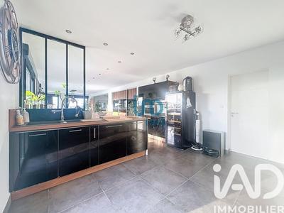 Maison de maîtres - 260 m² - 8 pièces