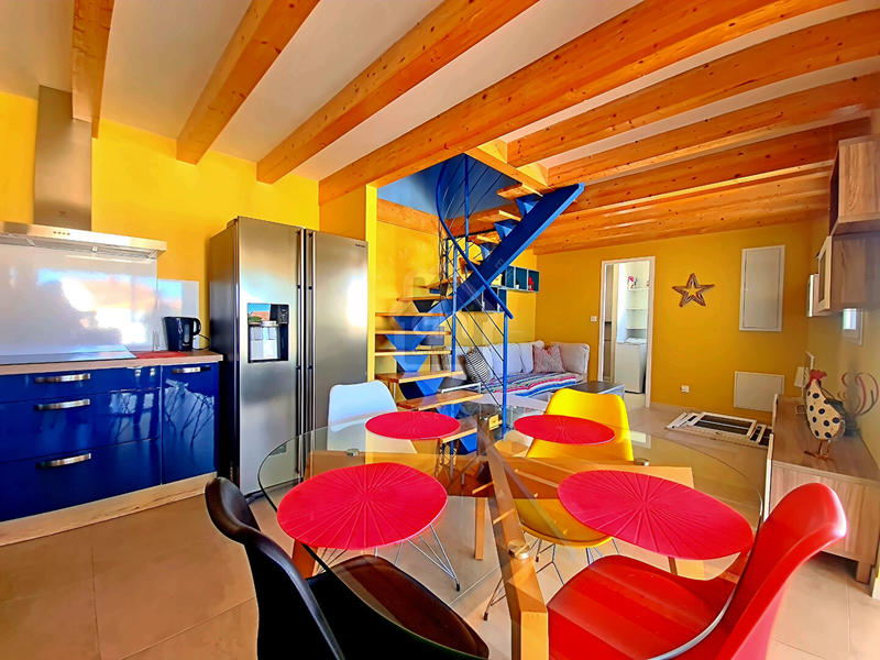 Immeuble - 102 m² - 5 pièces