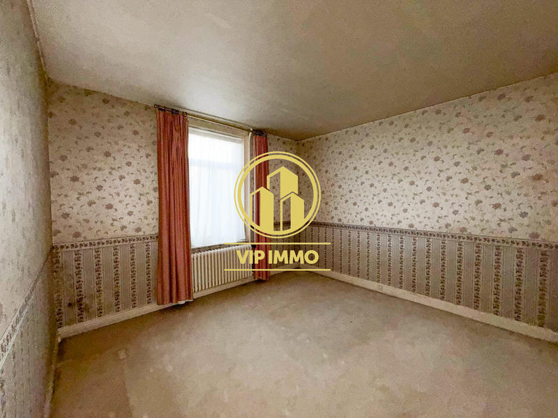 Maison - 166 m² - 8 pièces