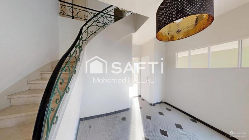 Maison - 193 m² - 6 pièces