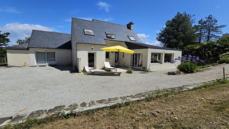 Maison - 162 m² - 7 pièces