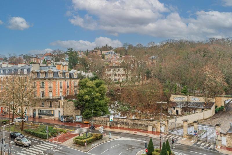 Appartement - 100 m² - 4 pièces