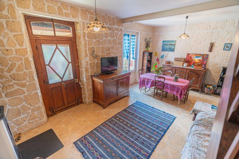 Maison - 107 m² - 5 pièces