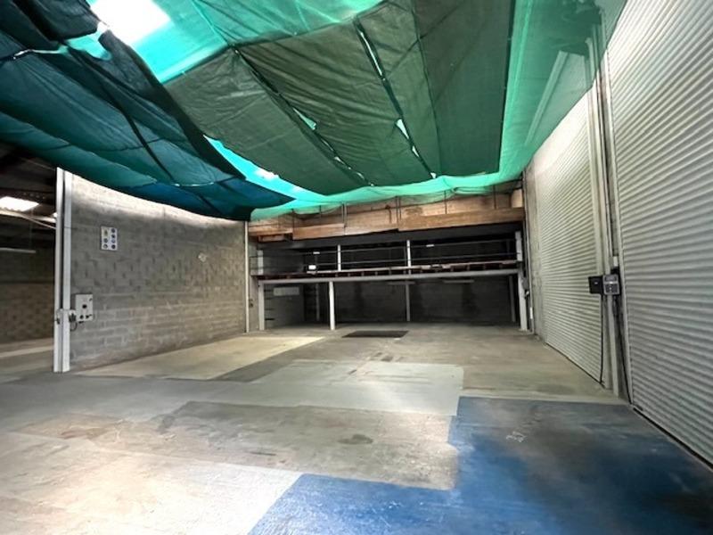 Local artisanal - 360 m²