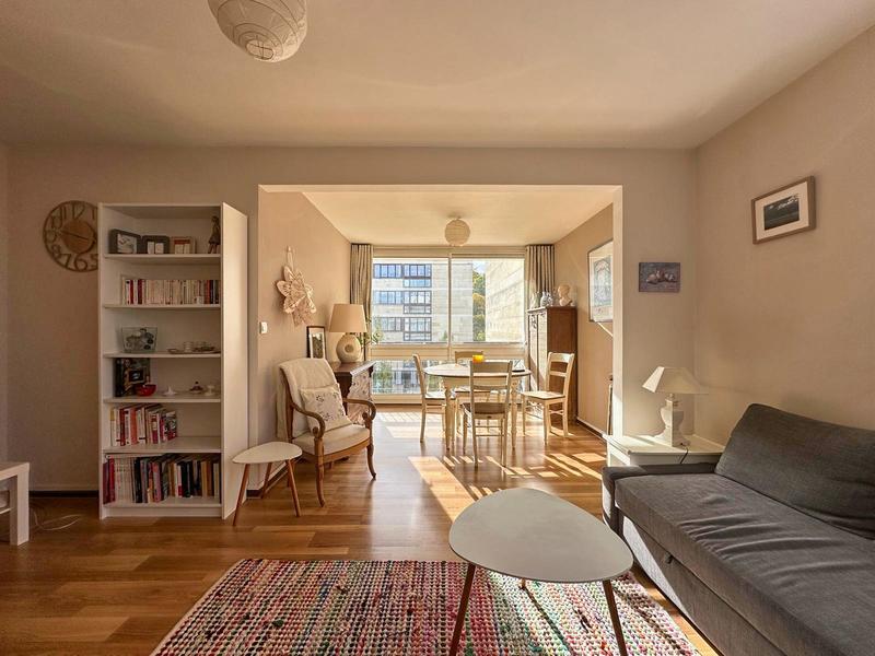 Appartement - 82 m² - 5 pièces