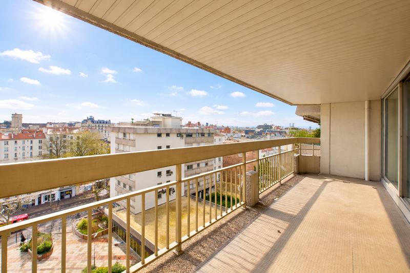 Appartement - 95 m² - 4 pièces