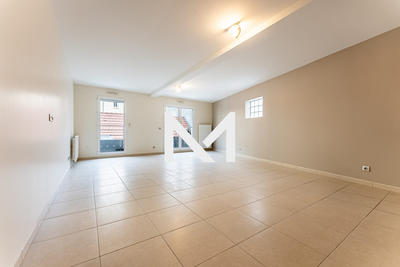 Appartement - 100 m² - 3 pièces