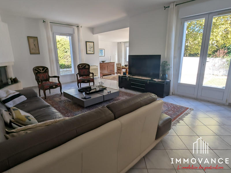 Maison - 162 m² - 6 pièces