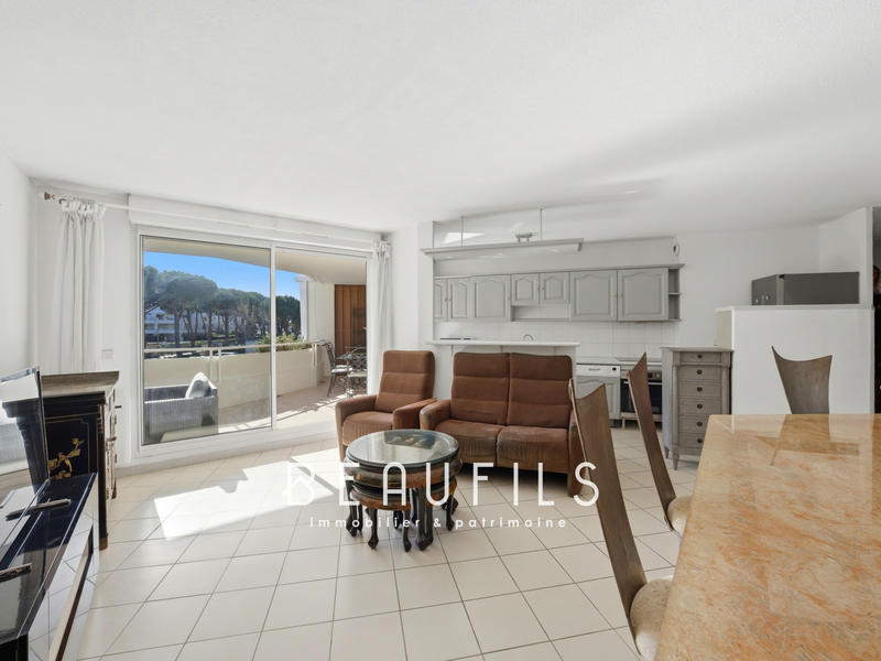 Appartement - 87 m² - 4 pièces