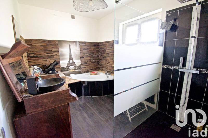 Ferme - 265 m² - 10 pièces