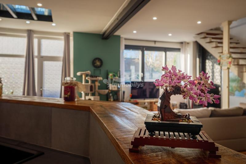 Maison ancienne - 140 m² - 2 pièces