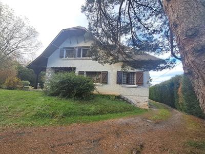 Maison bourgeoise - 325 m² - 11 pièces