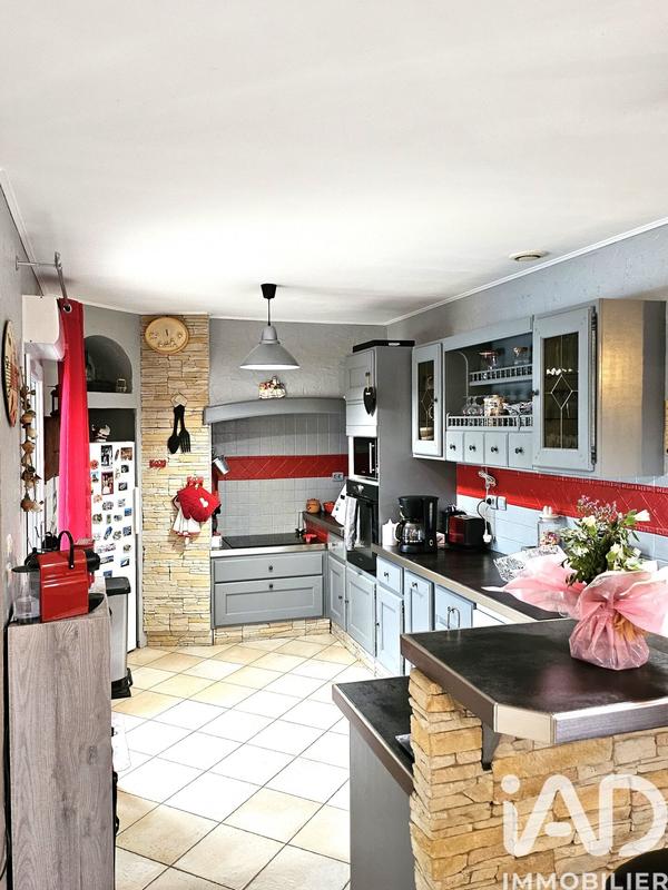 Maison - 126 m² - 6 pièces