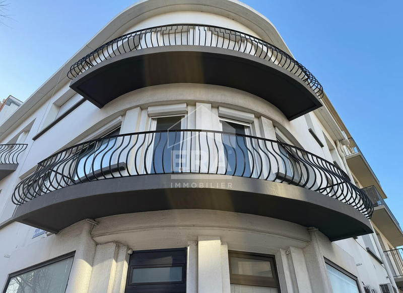 Immeuble - 13 pièces