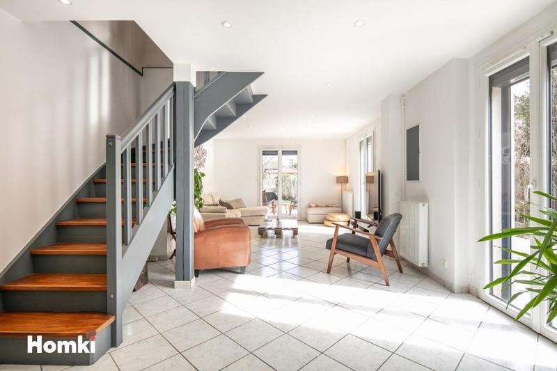 Maison - 158 m² - 5 pièces