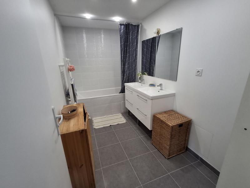 Maison contemporaine - 150 m² - 6 pièces