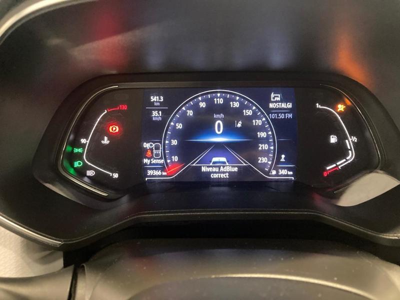 Renault Clio V Blue dCi 115 Intens