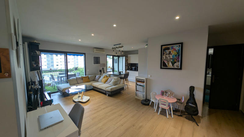 Appartement - 76 m² - 4 pièces