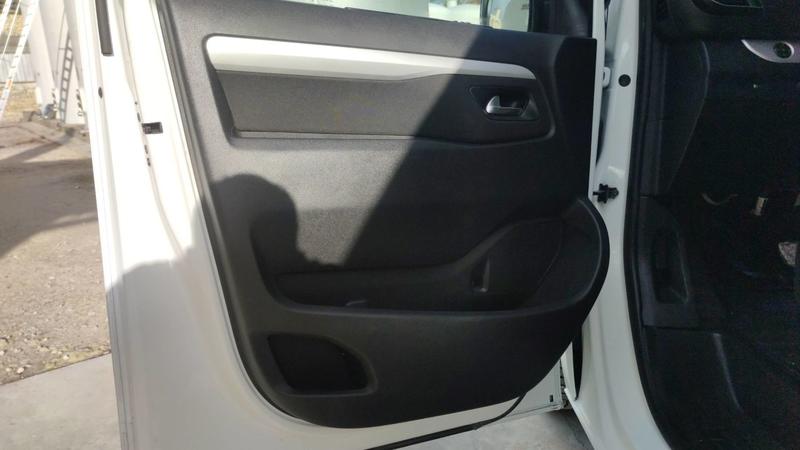 Opel Vivaro Cabine Approfondie 2.0 CDTi 122 Bva8 Pack Business - Première main 6 places