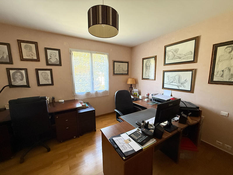 Maison - 174 m² - 6 pièces