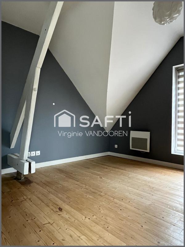 Maison - 250 m² - 9 pièces